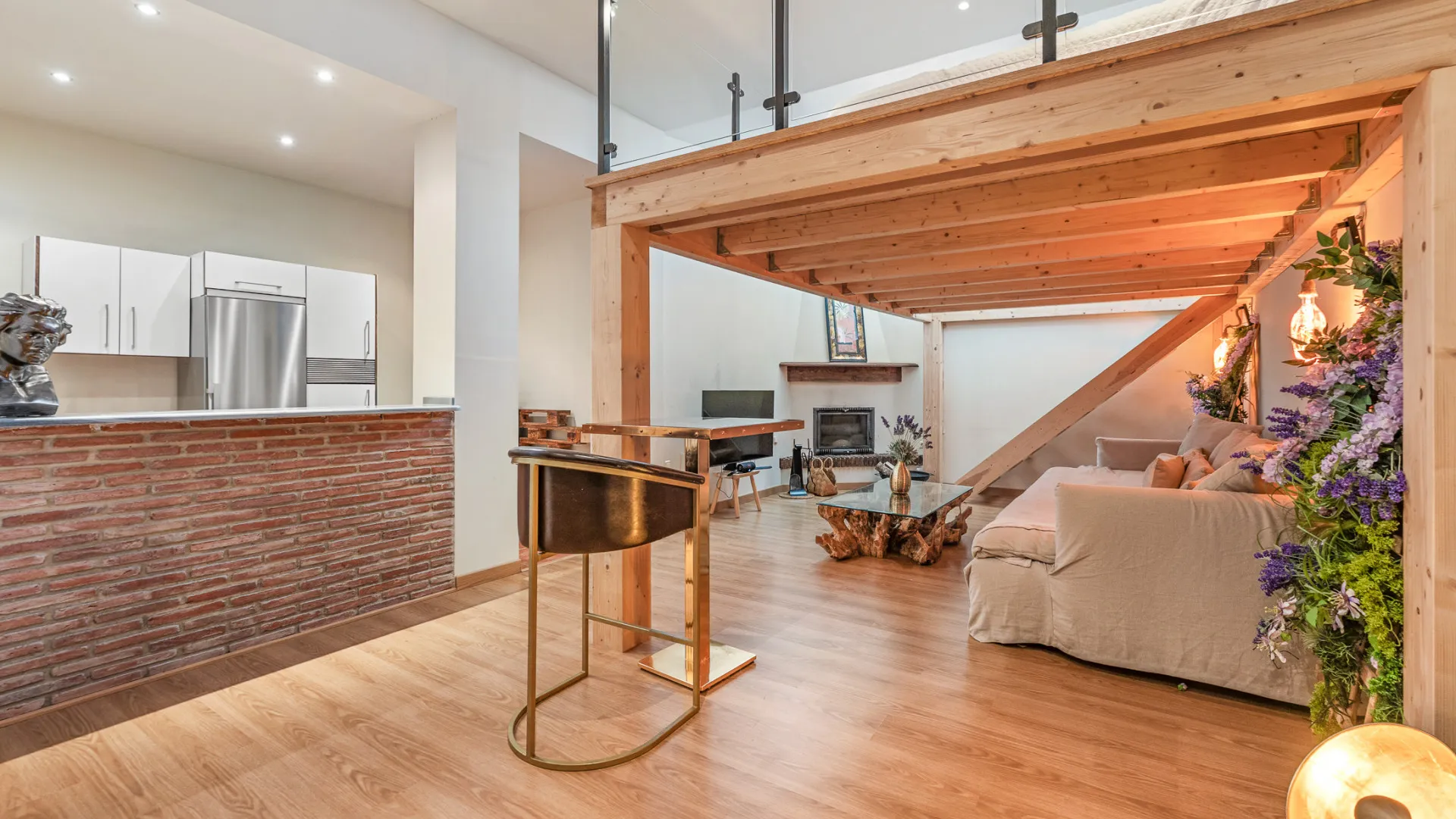 Town house for sale in Aloha Pueblo