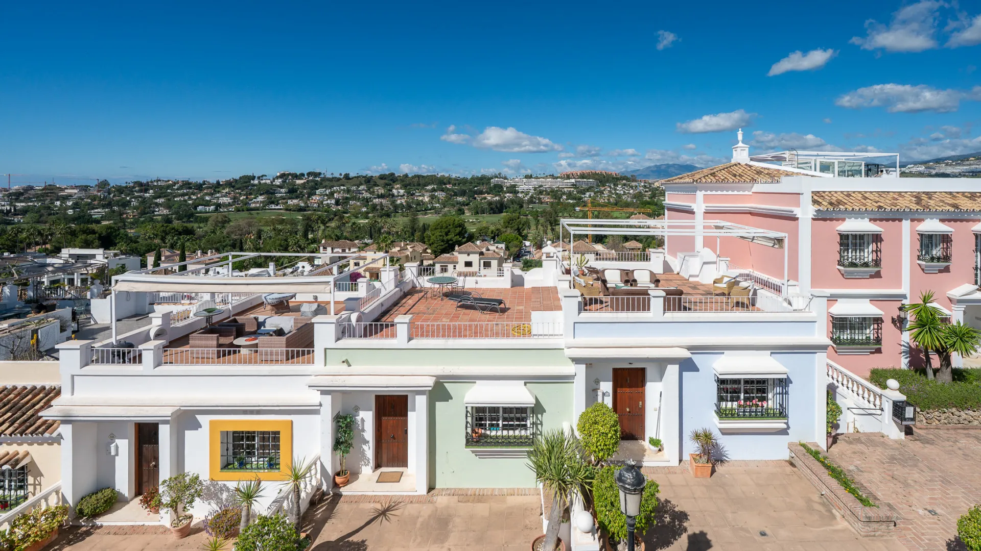 Town house for sale in Aloha Pueblo