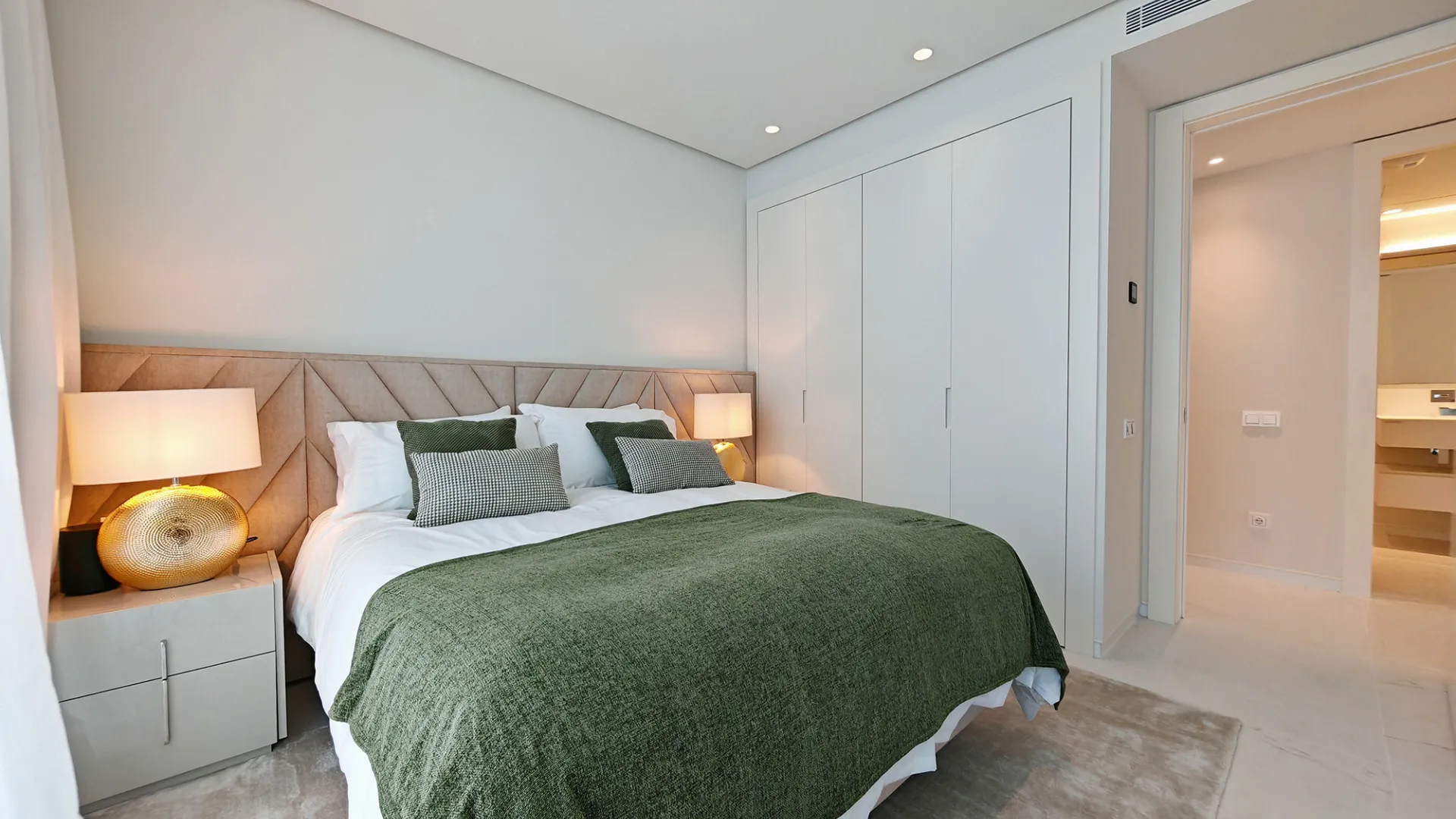 Marbella City 3 bedrooms ground floor apartment for sale