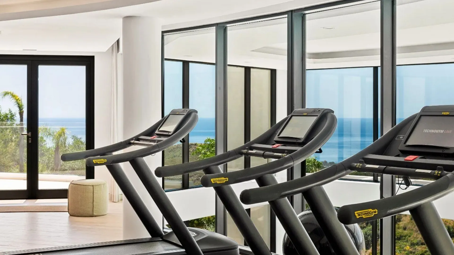 Marbella City 3 bedrooms ground floor apartment for sale