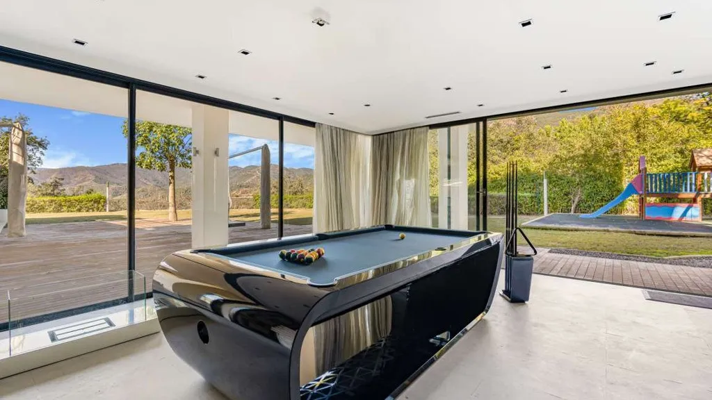 Villa for sale in La Zagaleta