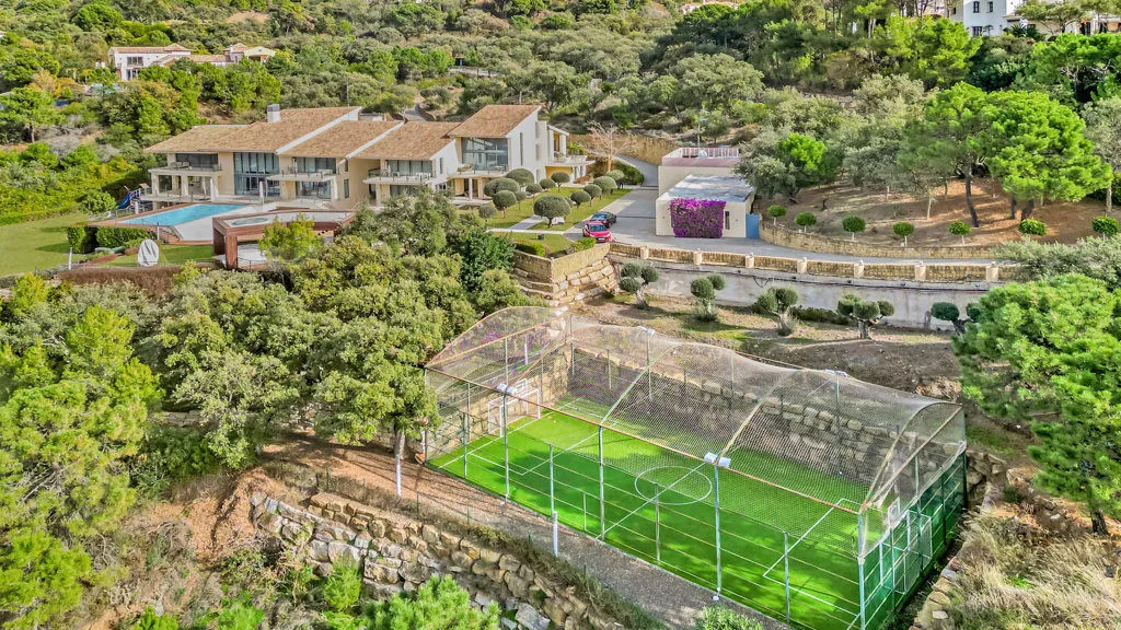 Villa for sale in La Zagaleta