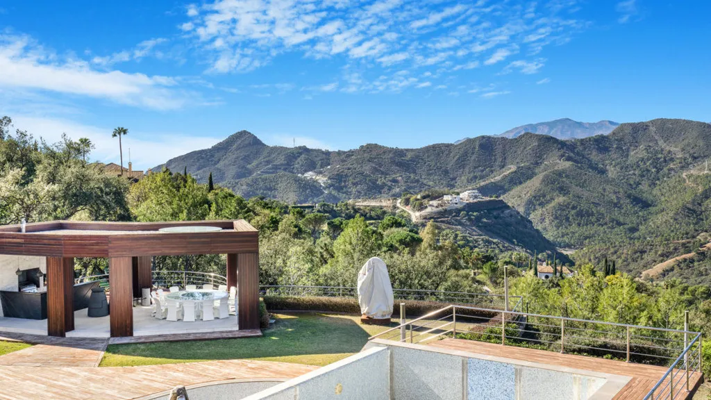 Villa for sale in La Zagaleta