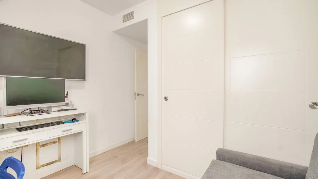 Apartamento en venta de 3 dormitorios en Nueva Andalucia