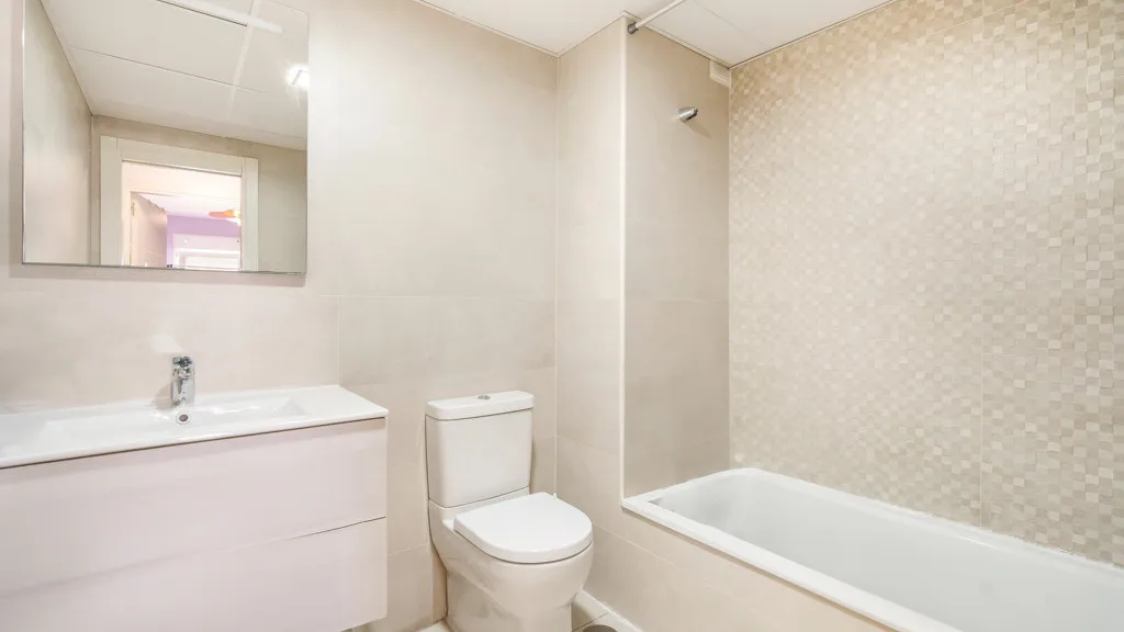 Apartamento en venta de 3 dormitorios en Nueva Andalucia