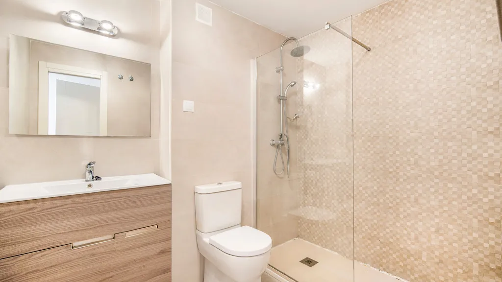 Apartamento en venta de 3 dormitorios en Nueva Andalucia