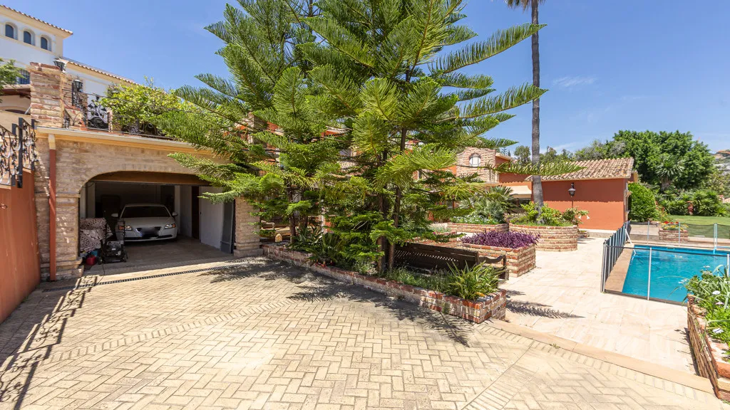 For sale chalet with 5 bedrooms in La Quinta