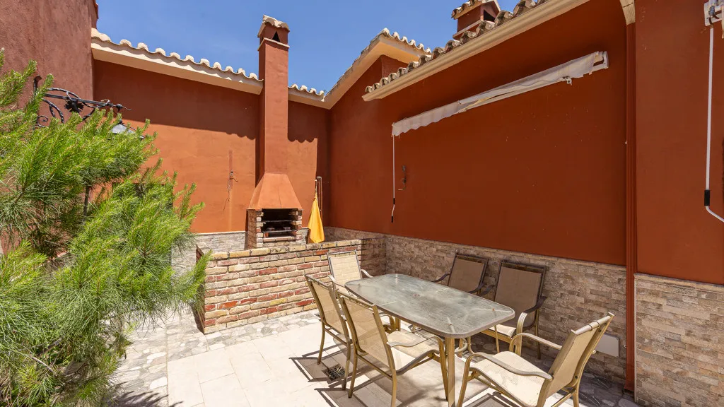 For sale chalet with 5 bedrooms in La Quinta
