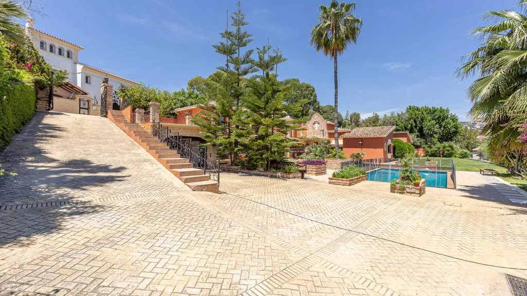 For sale chalet with 5 bedrooms in La Quinta