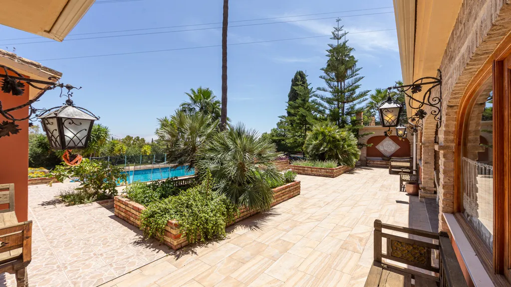 For sale chalet with 5 bedrooms in La Quinta