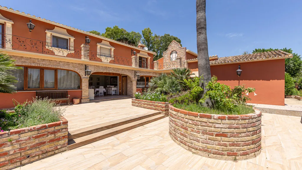 For sale chalet with 5 bedrooms in La Quinta