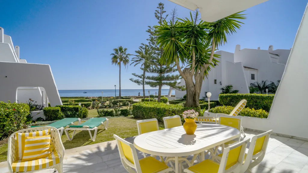 For sale chalet with 4 bedrooms in Golden Mile