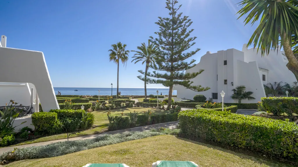 For sale chalet with 4 bedrooms in Golden Mile