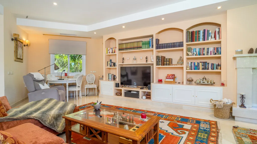 For sale chalet in Benahavis