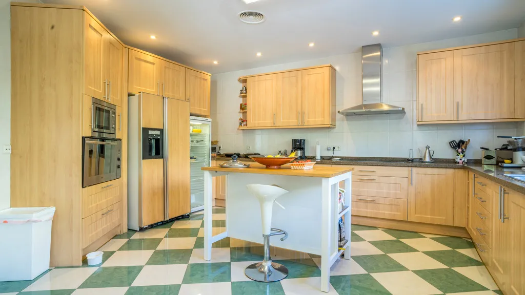 For sale chalet in Benahavis