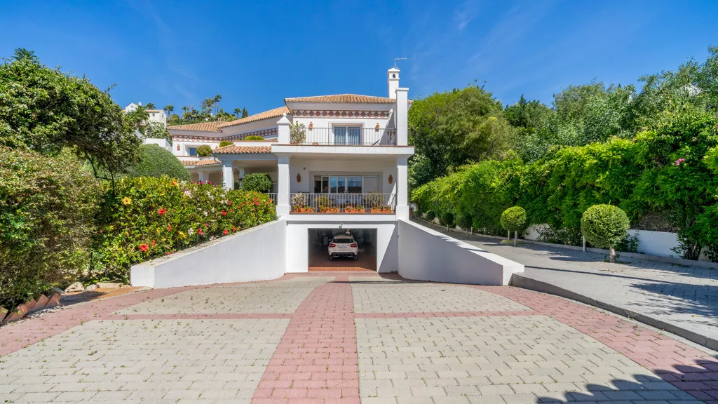 For sale chalet in Benahavis