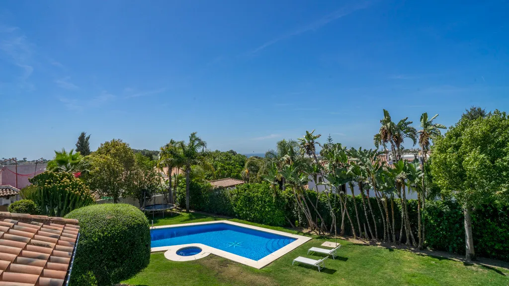 For sale chalet in Benahavis