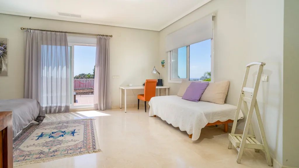 For sale chalet in Benahavis