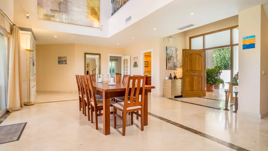 For sale chalet in Benahavis