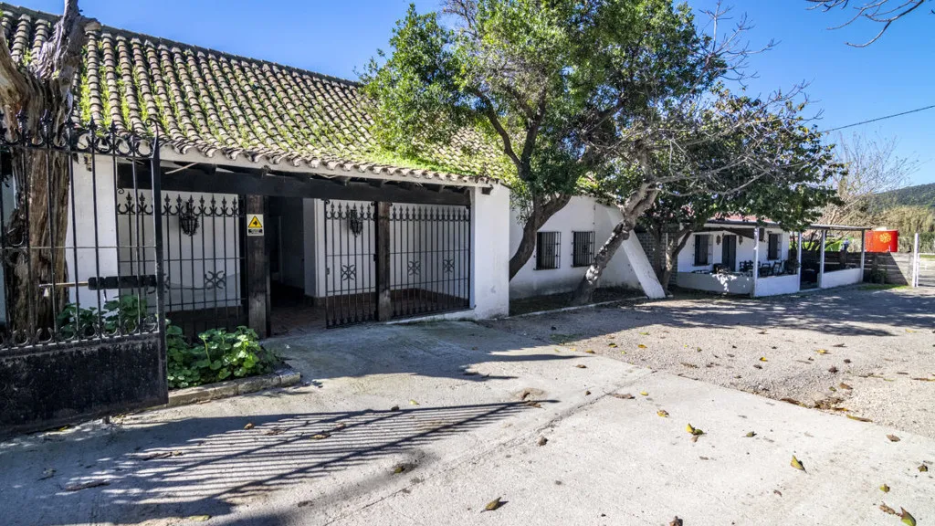 For sale chalet in Sotogrande