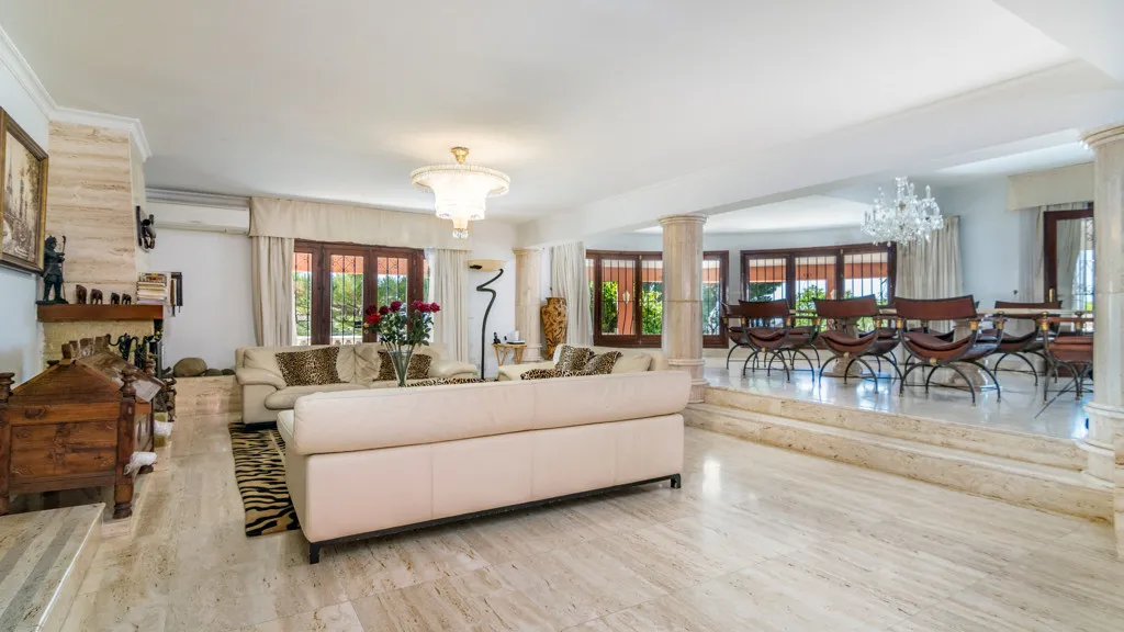 Don Pedro, chalet en venta de 6 dormitorios