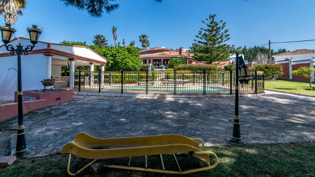 Don Pedro, chalet en venta de 6 dormitorios