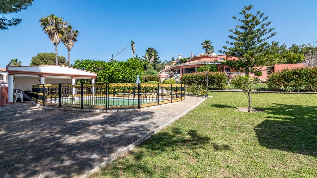 Don Pedro, chalet en venta de 6 dormitorios