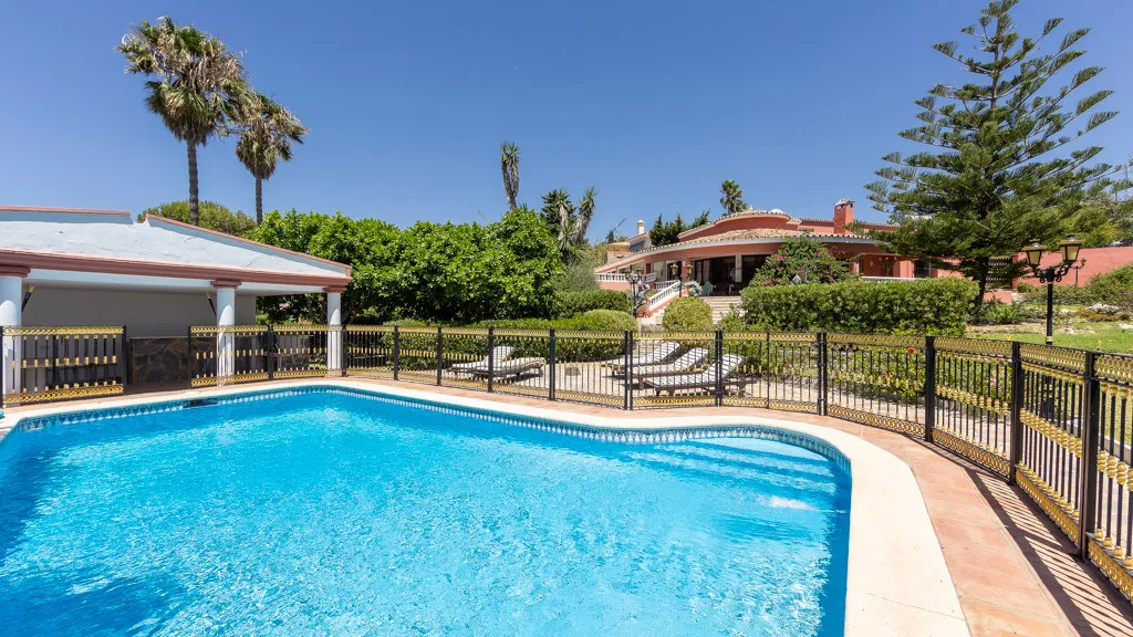 Don Pedro, chalet en venta de 6 dormitorios