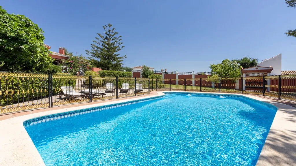 Don Pedro, chalet en venta de 6 dormitorios