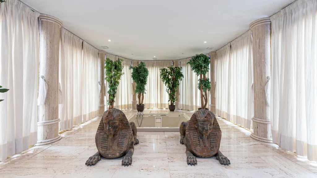 Don Pedro, chalet en venta de 6 dormitorios