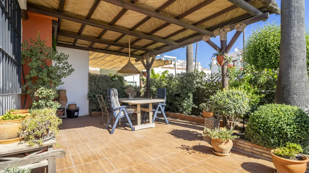 Casares Playa, chalet de 3 dormitorios en venta