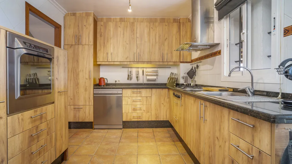 Casares Playa, chalet de 3 dormitorios en venta