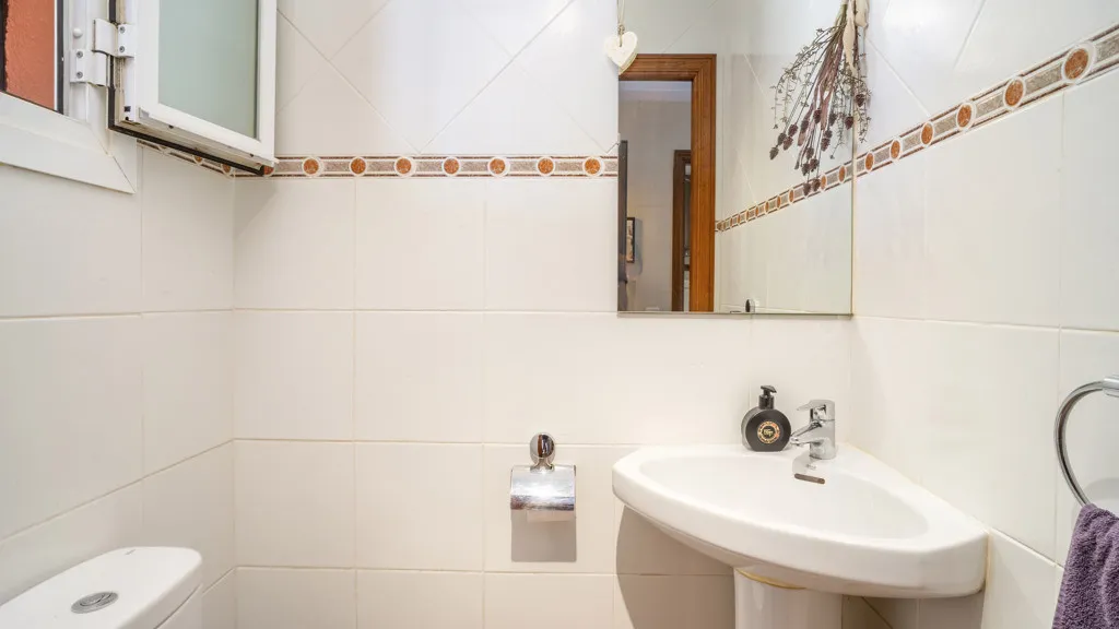 Casares Playa, chalet de 3 dormitorios en venta