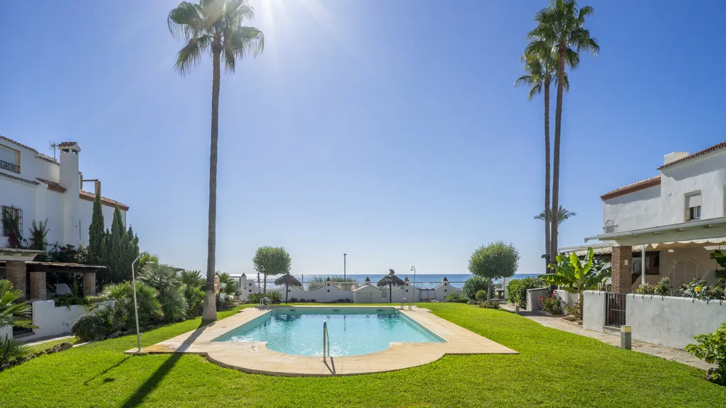 Casares Playa, chalet de 3 dormitorios en venta