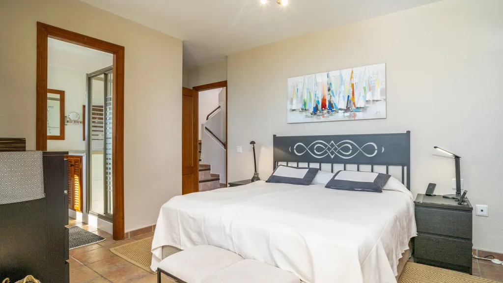 Casares Playa, chalet de 3 dormitorios en venta