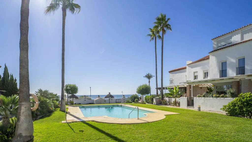 Casares Playa, chalet de 3 dormitorios en venta