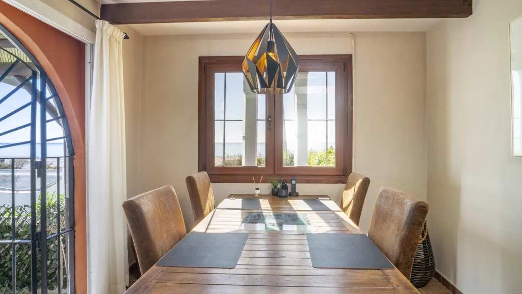 Casares Playa, chalet de 3 dormitorios en venta