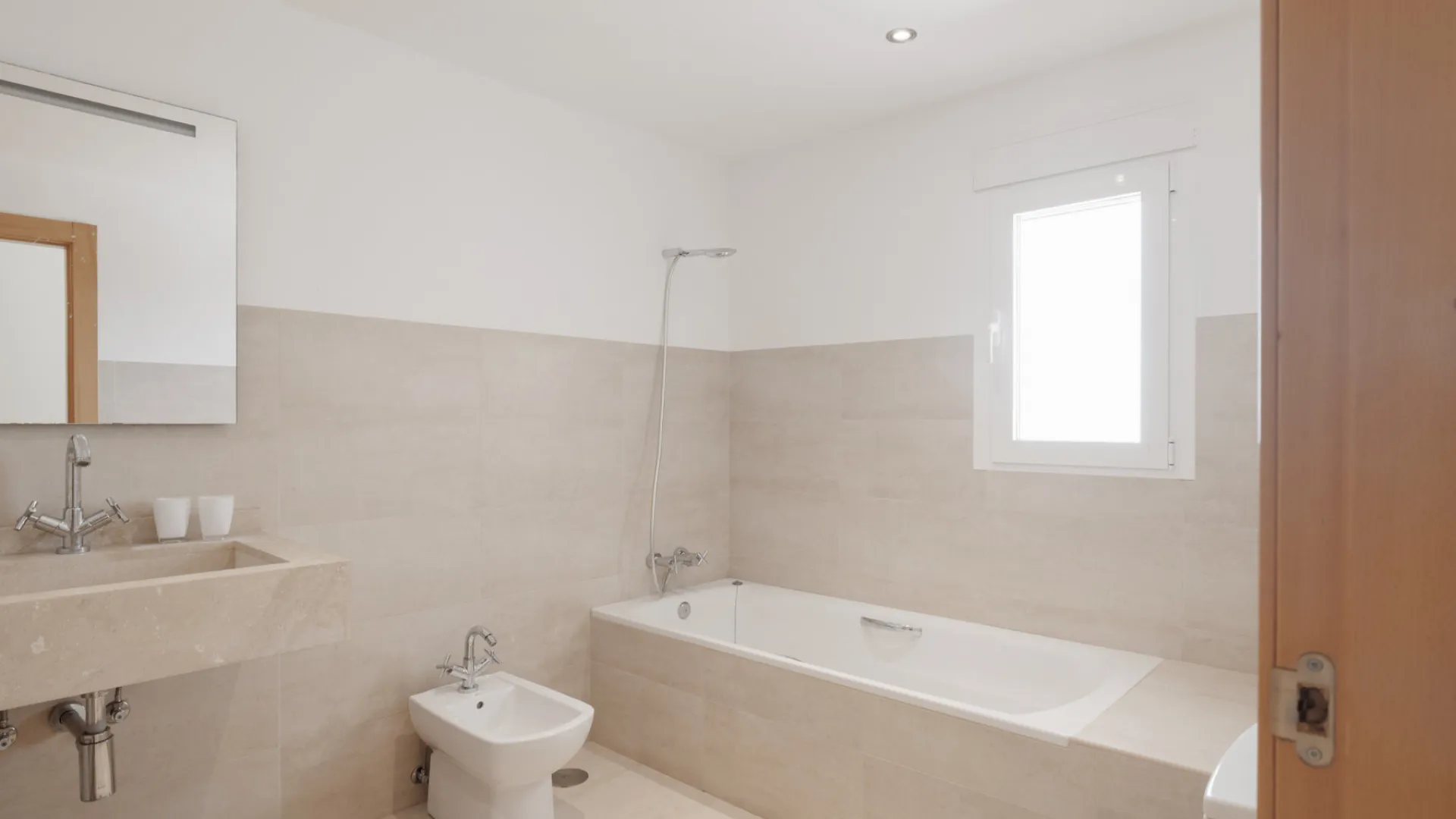 Chalet en venta de 6 dormitorios en San Diego