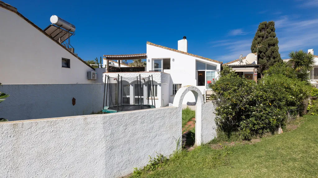 Se vende chalet en Bahia Dorada