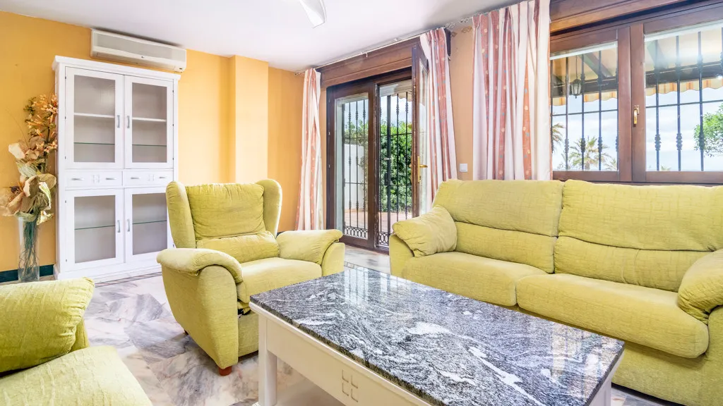 Chalet in Manilva for sale