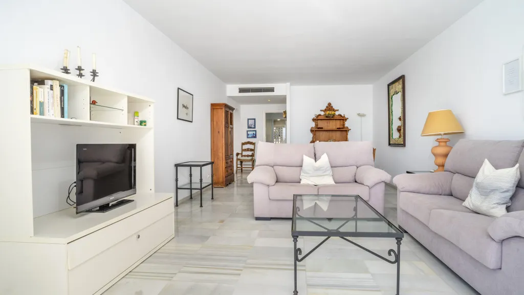 Alcazaba Beach, apartamento de 2 dormitorios en venta