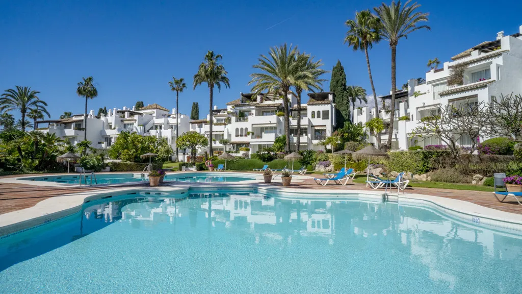 Alcazaba Beach, apartamento de 2 dormitorios en venta