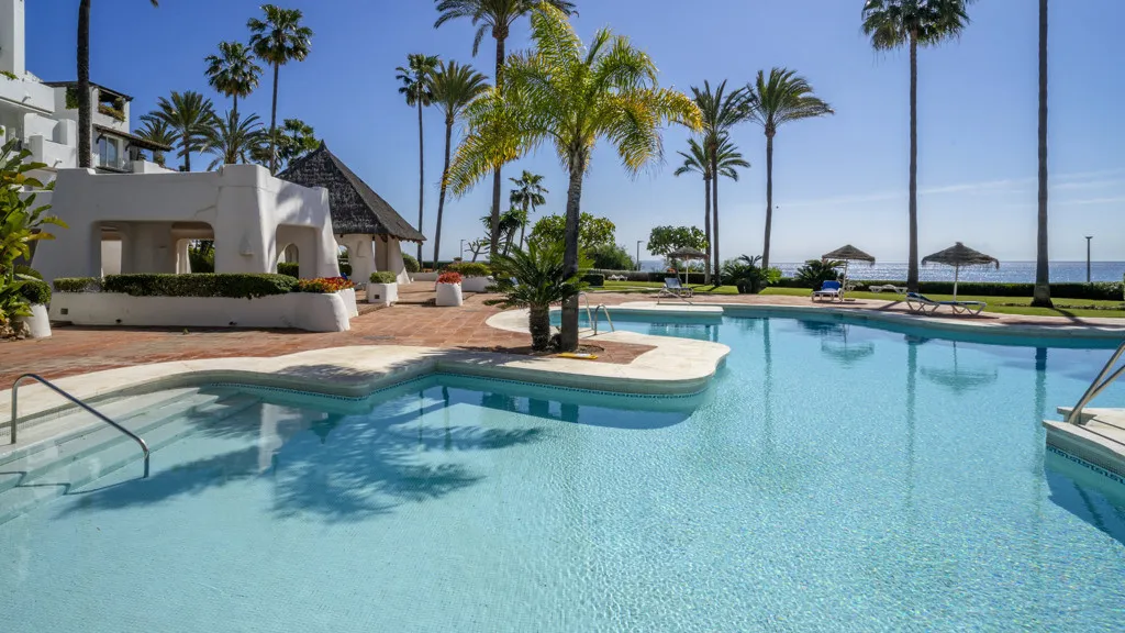 Alcazaba Beach, apartamento de 2 dormitorios en venta