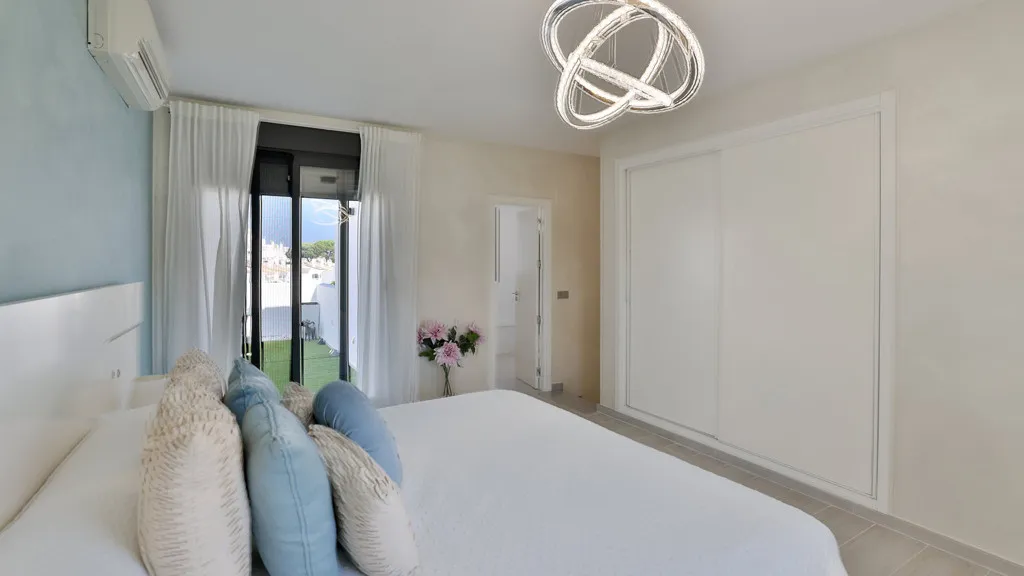 Apartment for sale in Arroyo Vaquero with 3 bedrooms