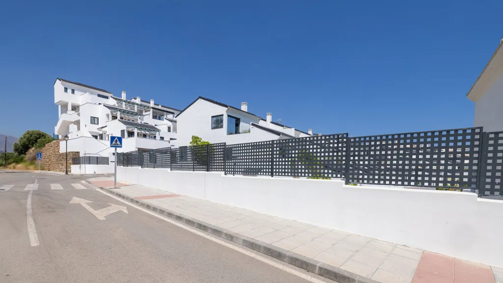 Apartment for sale in Arroyo Vaquero with 3 bedrooms