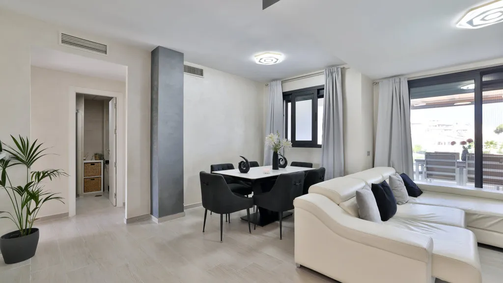 Apartment for sale in Arroyo Vaquero with 3 bedrooms