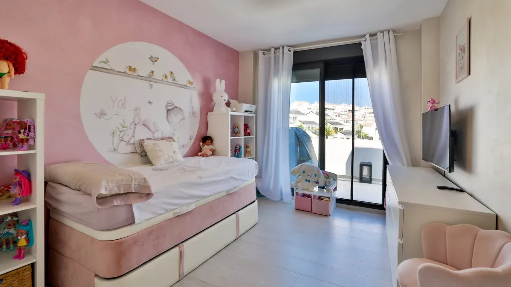 Apartment for sale in Arroyo Vaquero with 3 bedrooms