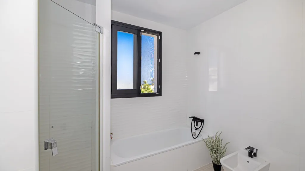 Apartment for sale in Arroyo Vaquero with 3 bedrooms