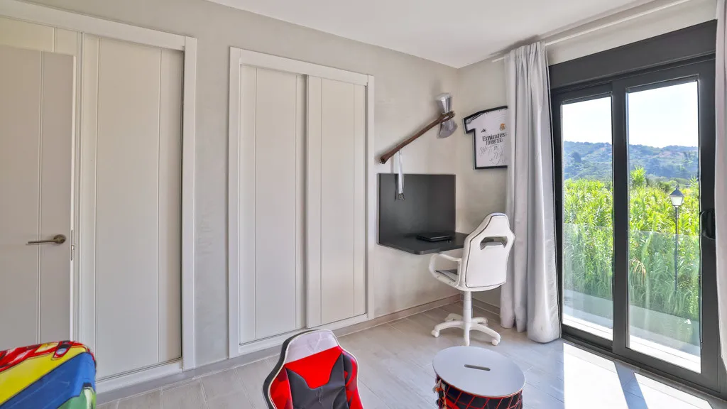 Apartment for sale in Arroyo Vaquero with 3 bedrooms