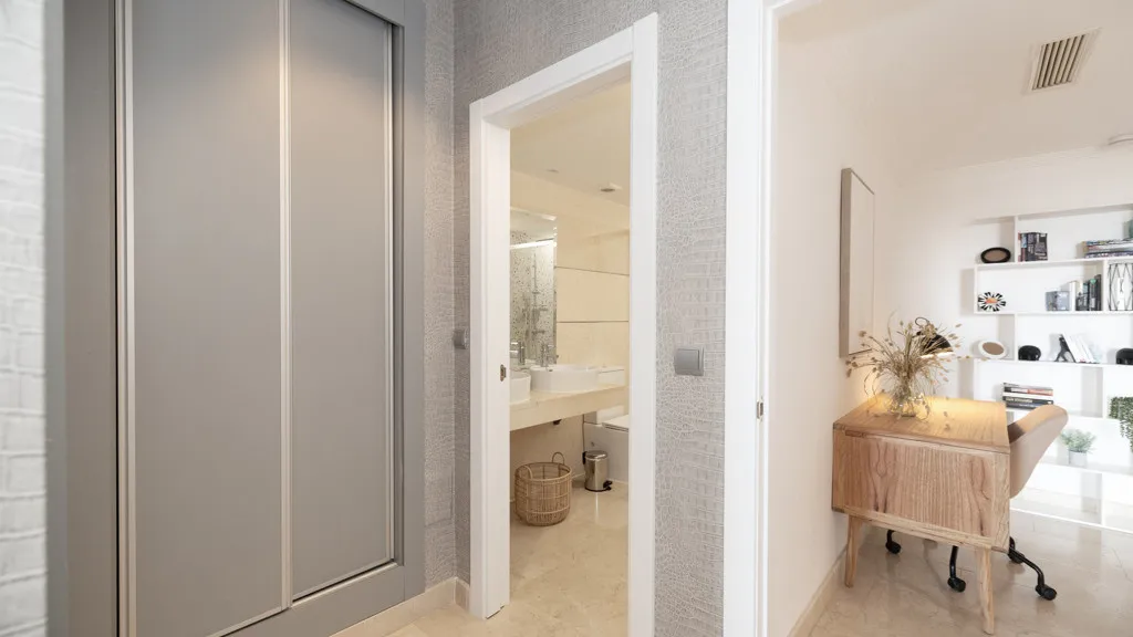 For sale apartment in New Golden Mile